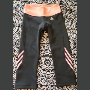Adidas workout Capris